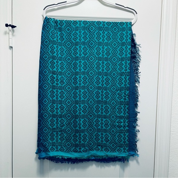 Pashmina Style Scarf/Wrap Blue and Green EUC - Picture 4 of 12